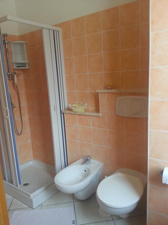 Hotel Mistef Falerna Pokoj fotografie